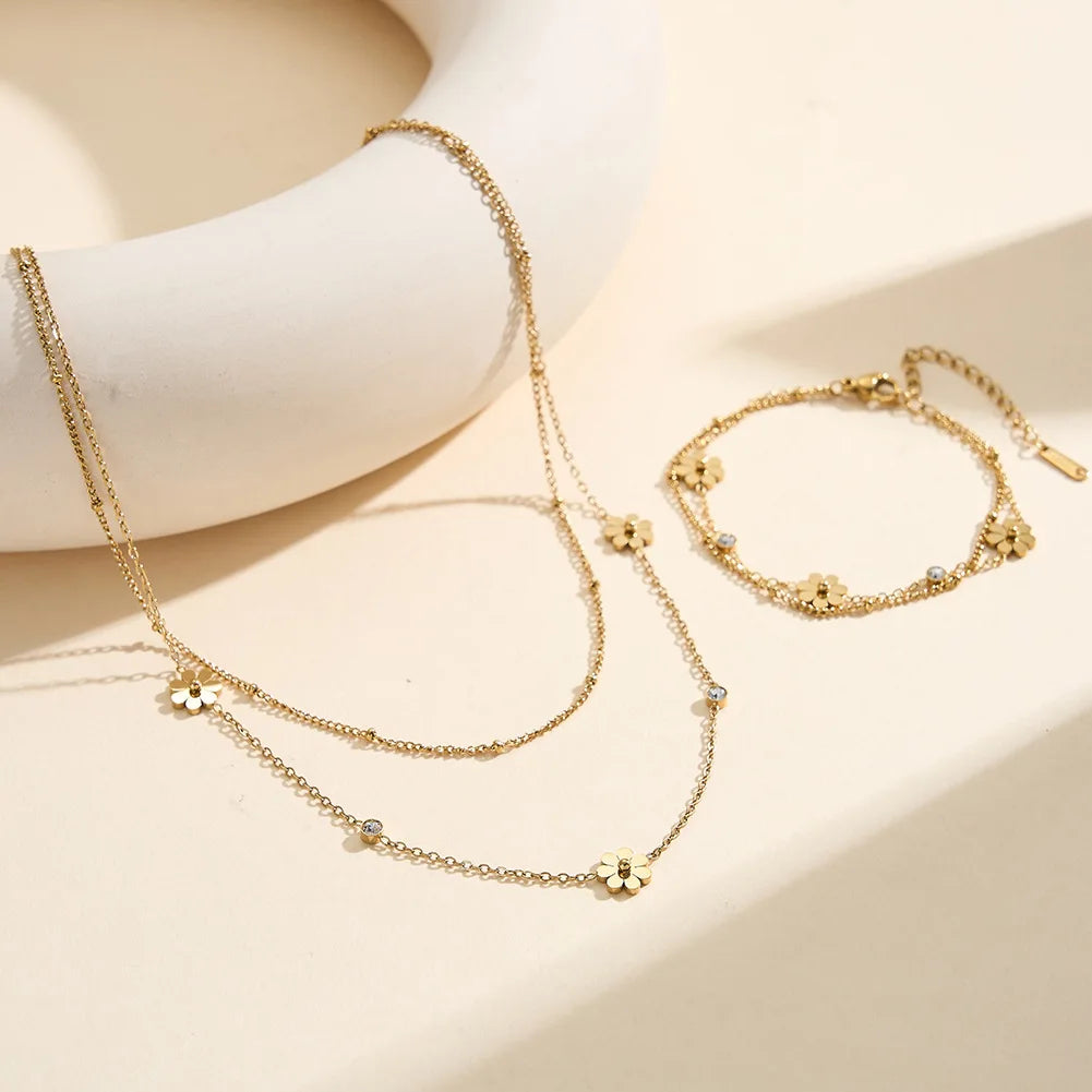 18K Gold Bloom Choker
