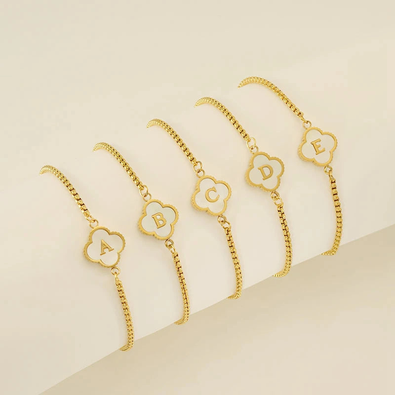 Trèfle Noir 18K Chain Bangle