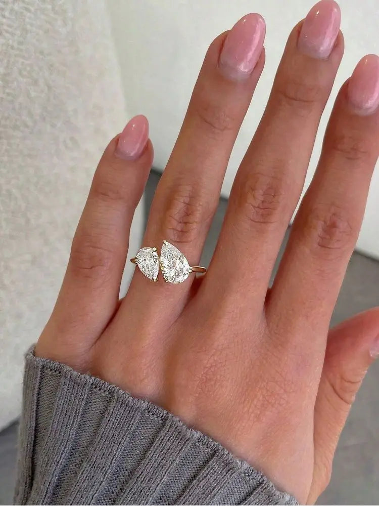 925 Sterling Silver Sparkling Water Drop Interweaving Dazzling Clear Pear CZ Finger Rings