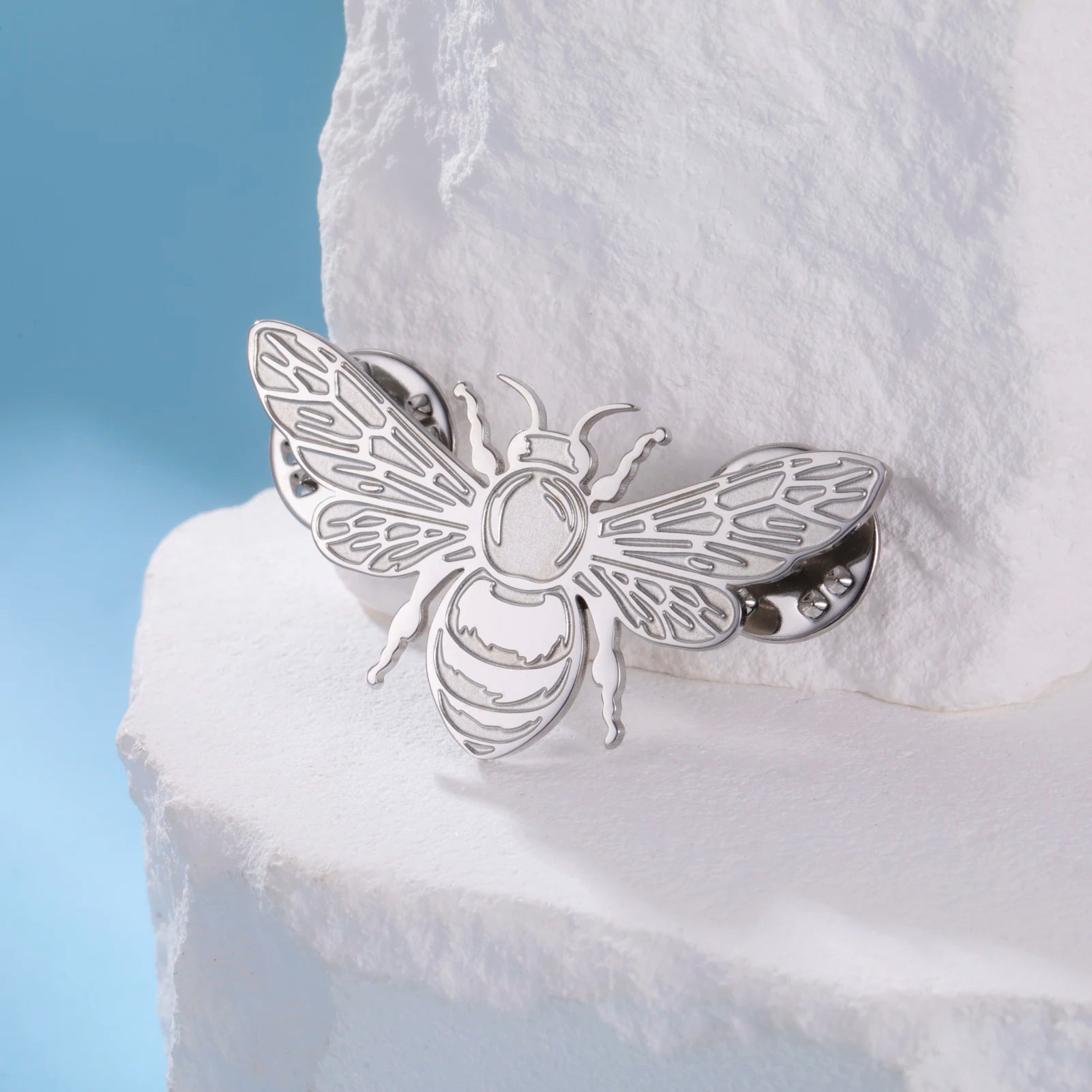 Golden Nectar Bee Pin