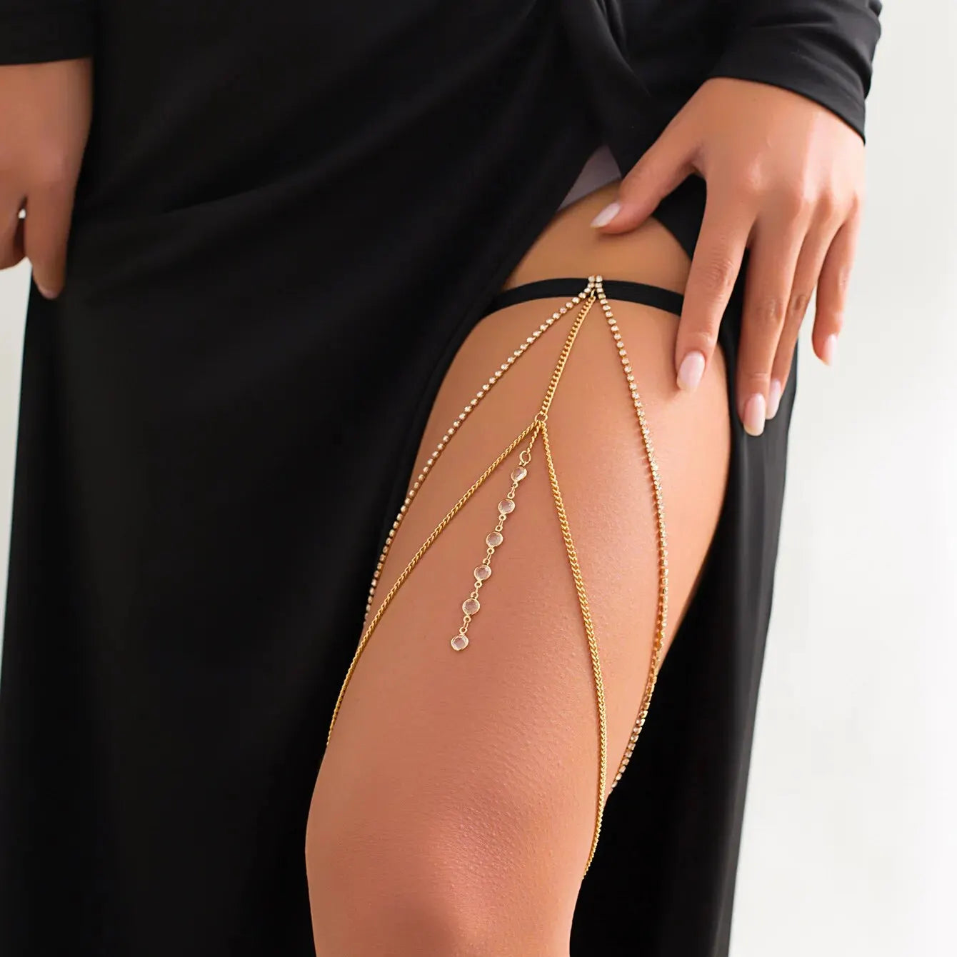 Shiny Crystal Multilayer Tassel Leg Chains for