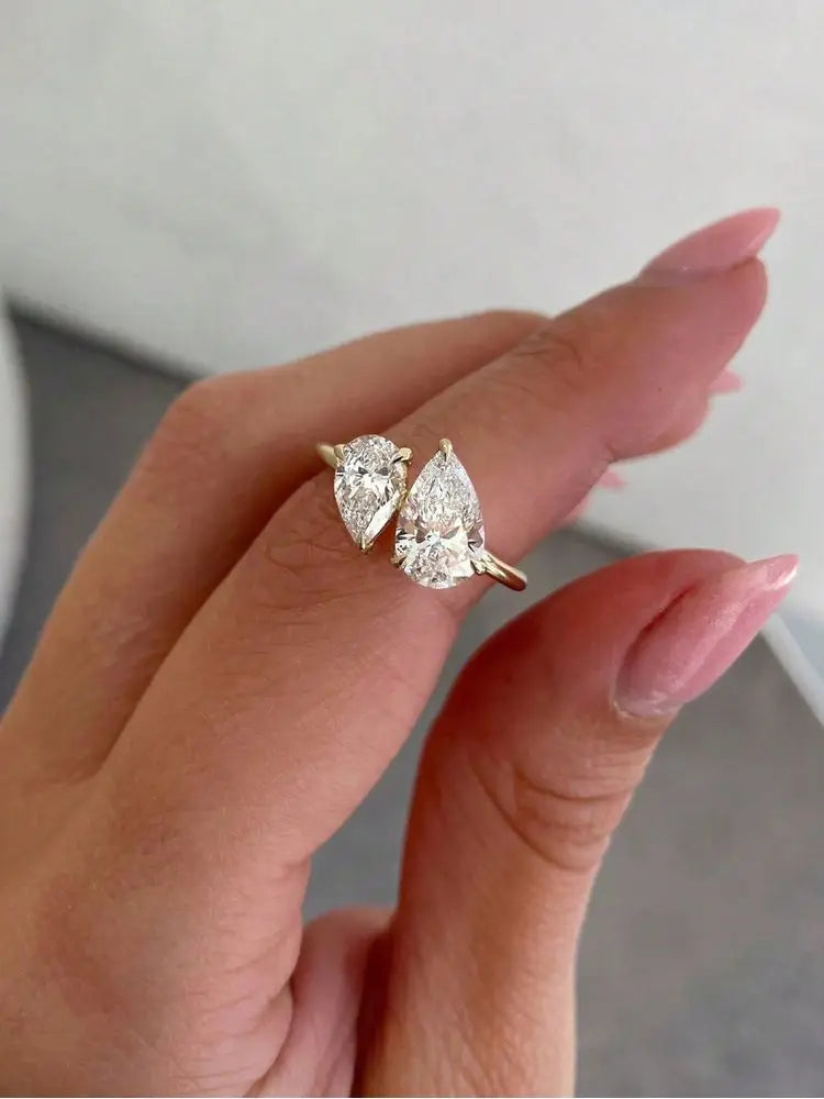 925 Sterling Silver Sparkling Water Drop Interweaving Dazzling Clear Pear CZ Finger Rings