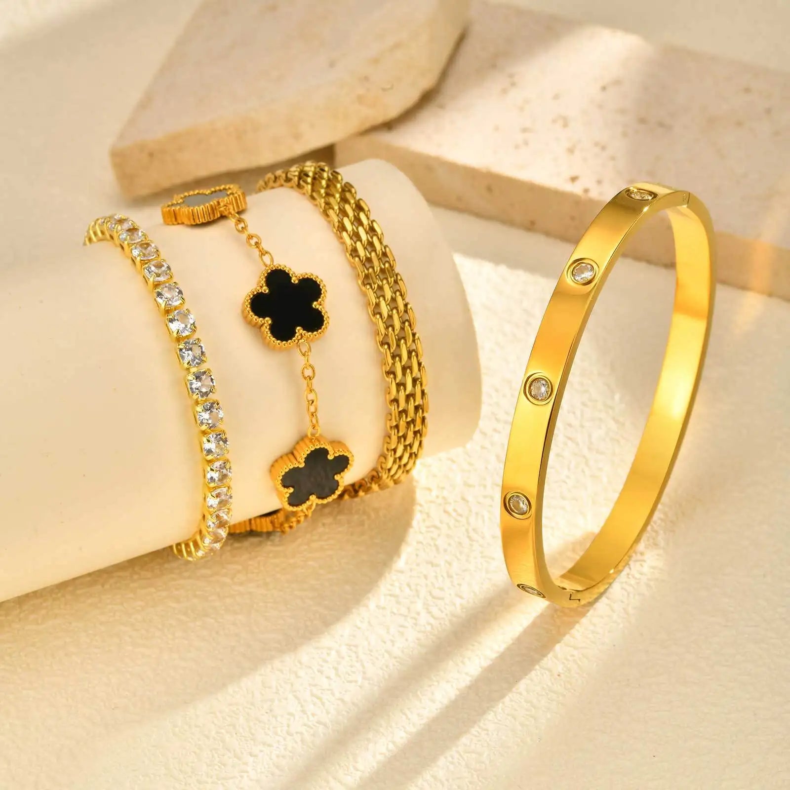 Aura Layered Bangle Set