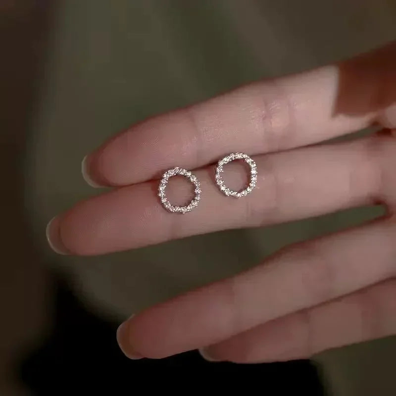Trend Elegant Jewelry Simple Crystal Circle Pendant Necklace Golden Color