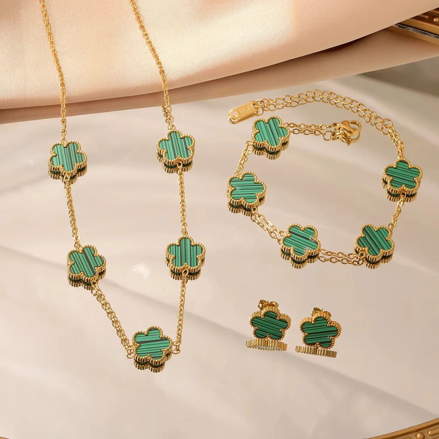 Malachite & Carnelian Style Clover Set