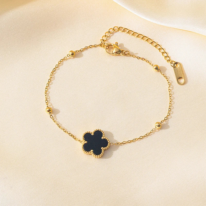 Enchanted Clover Chain