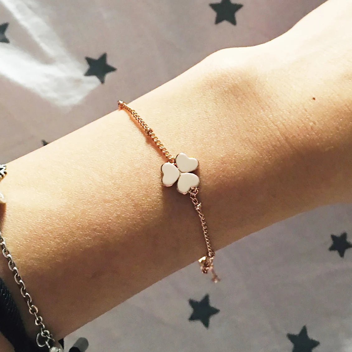 Petite Clover Strand